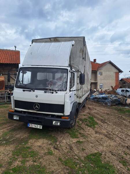Mercedes Benz 814