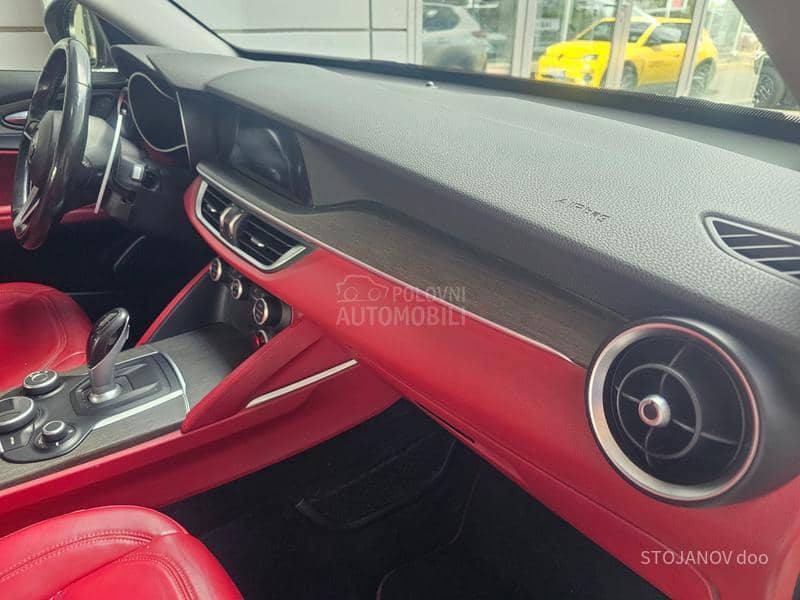 Alfa Romeo Stelvio 2.2 JTDM