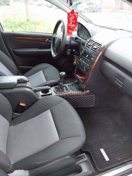 Mercedes Benz A 180 