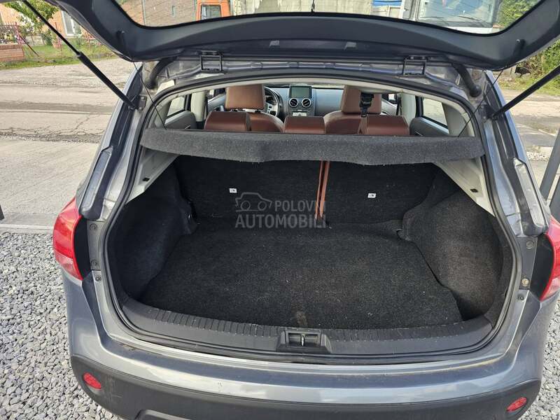 Nissan Qashqai 2.0dci Aut0matik