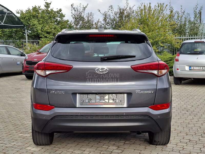 Hyundai Tucson 1.7 crdi Xpossible