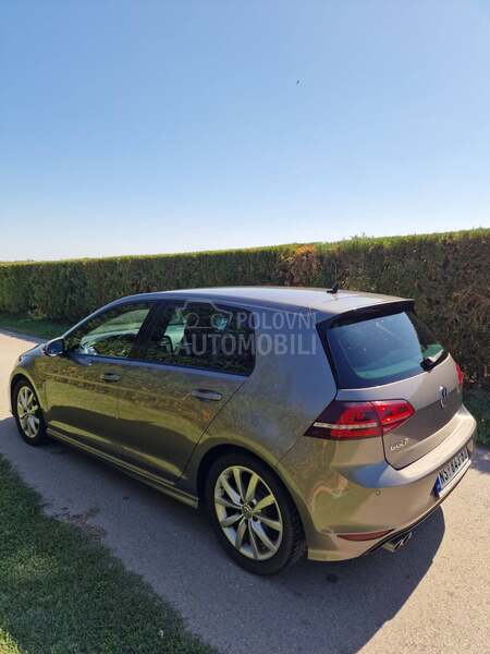 Volkswagen Golf 7 R Line