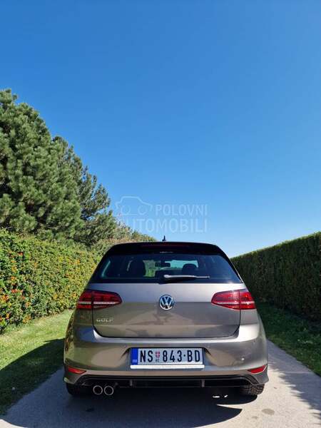 Volkswagen Golf 7 R Line