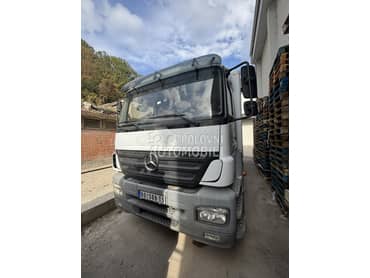 Mercedes Benz Axor 1823