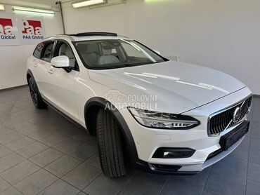 Volvo V90 Cross Country 