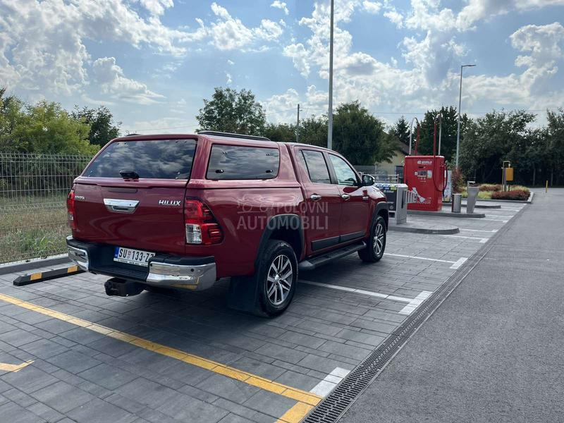 Toyota Hilux 2.4 D-4D 4X4
