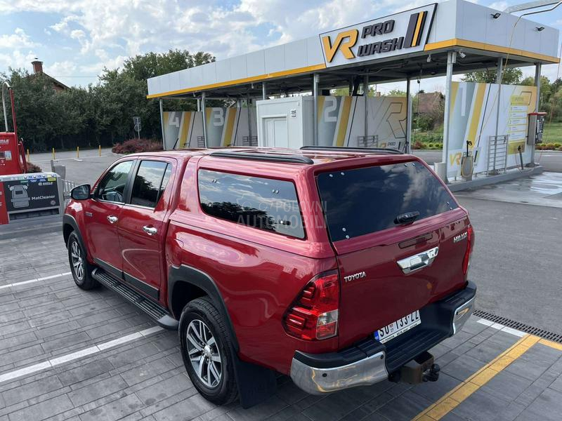 Toyota Hilux 2.4 D-4D 4X4