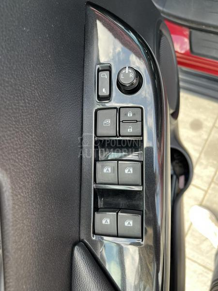 Toyota Hilux 2.4 D-4D 4X4