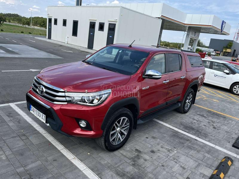 Toyota Hilux 2.4 D-4D 4X4