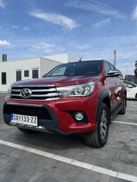Toyota Hilux 2.4 D-4D 4X4