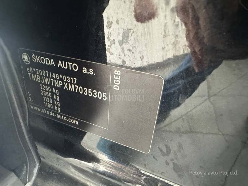 Škoda Superb 
