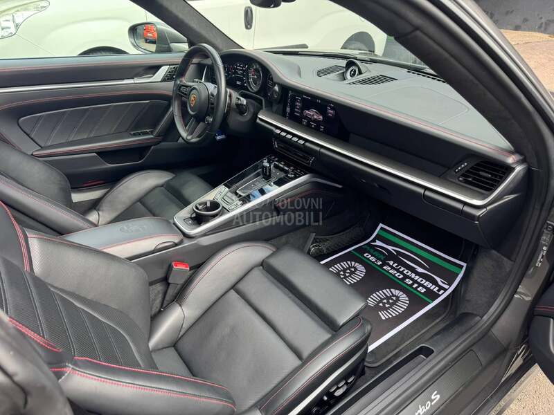 Porsche 911 Turbo S