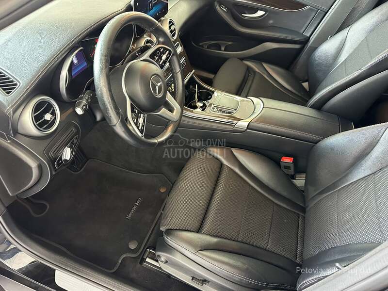 Mercedes Benz GLC 300 