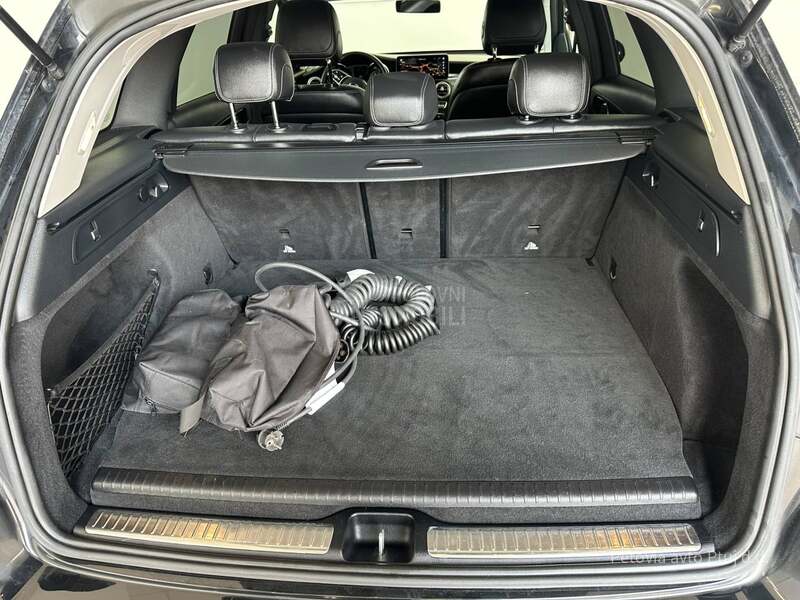 Mercedes Benz GLC 300 