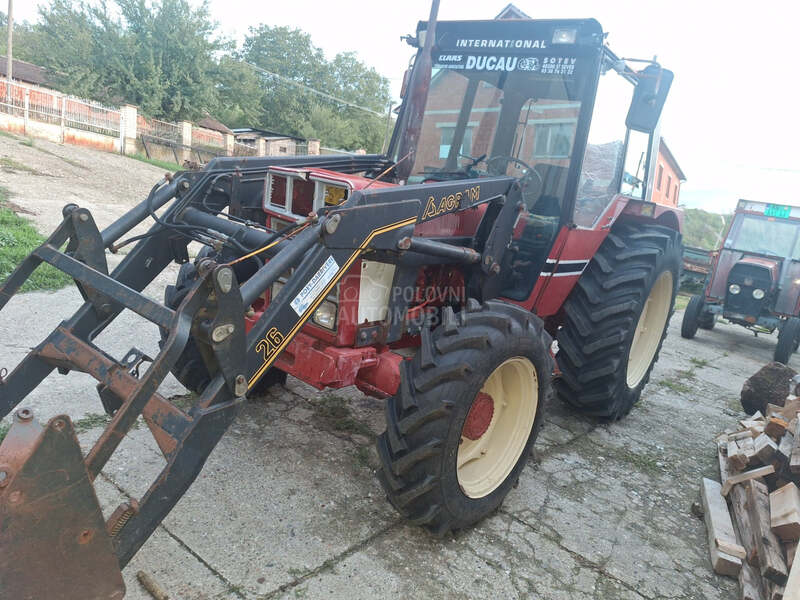 IHC 743