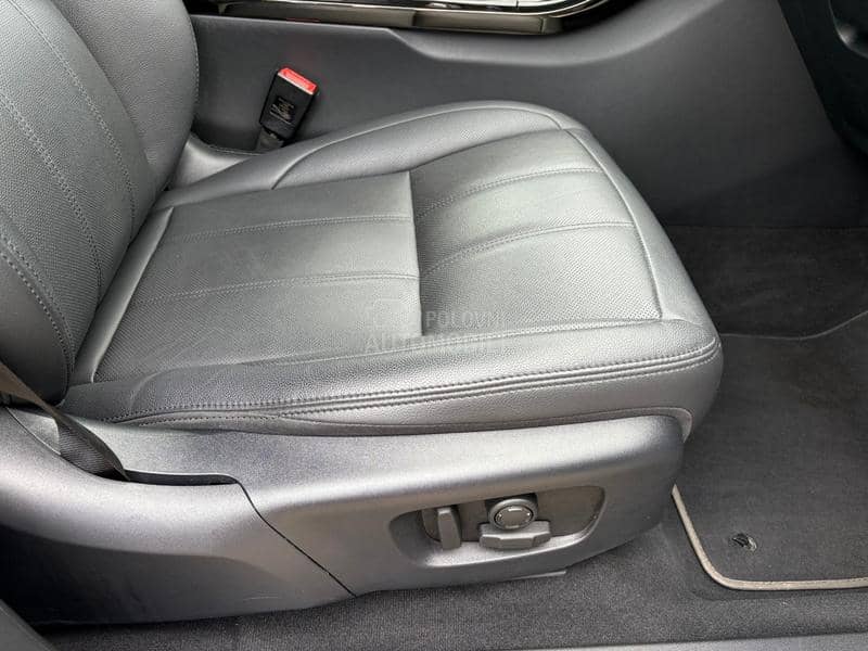 Land Rover Range Rover Evoque 2.0 D 165 4WD 22000