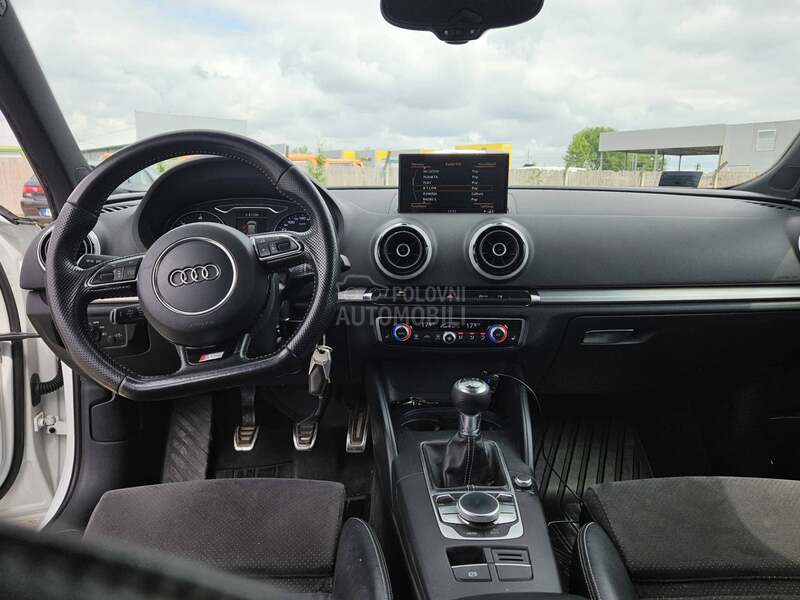 Audi A3 3xS-line