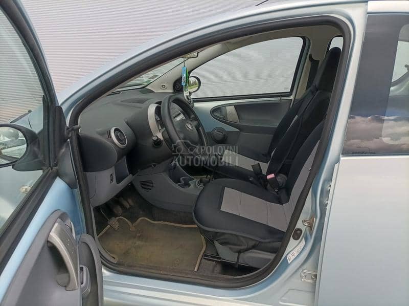 Toyota Aygo REGG G.ODINU