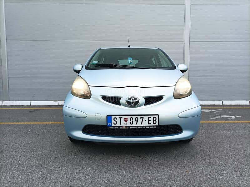 Toyota Aygo REGG G.ODINU