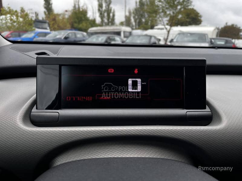 Citroen C4 Cactus 1.2 SHINE