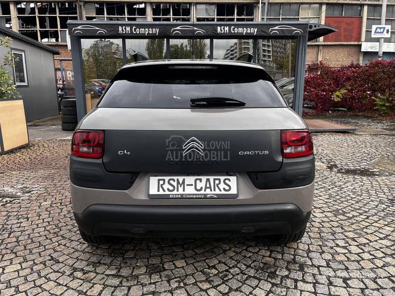 Citroen C4 Cactus 1.2 SHINE
