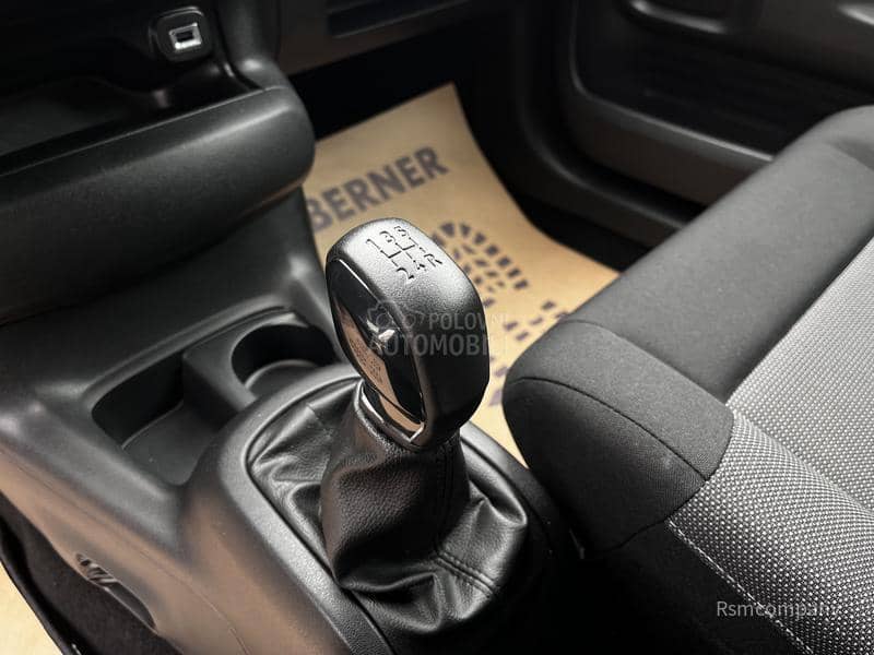 Citroen C4 Cactus 1.2 SHINE