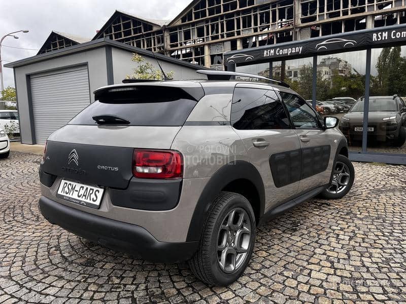 Citroen C4 Cactus 1.2 SHINE