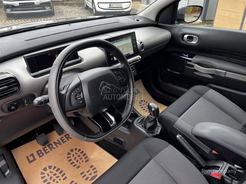 Citroen C4 Cactus 1.2 SHINE