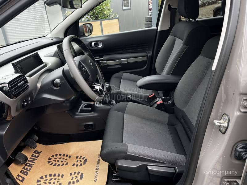 Citroen C4 Cactus 1.2 SHINE