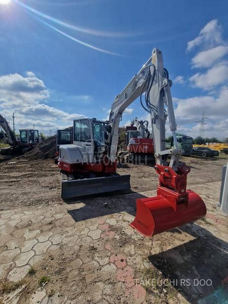 Takeuchi TB257FR