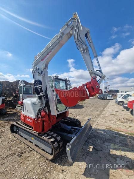 Takeuchi TB257FR