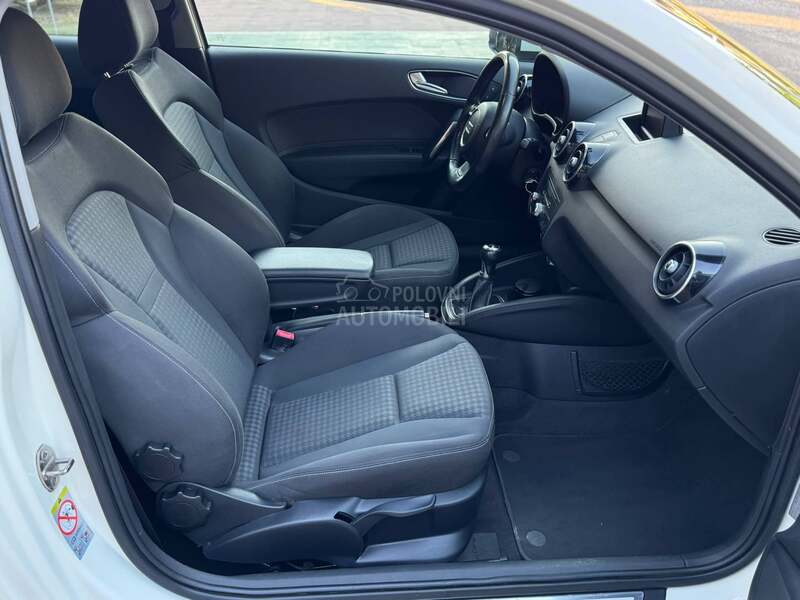 Audi A1 1.2 /vel servis