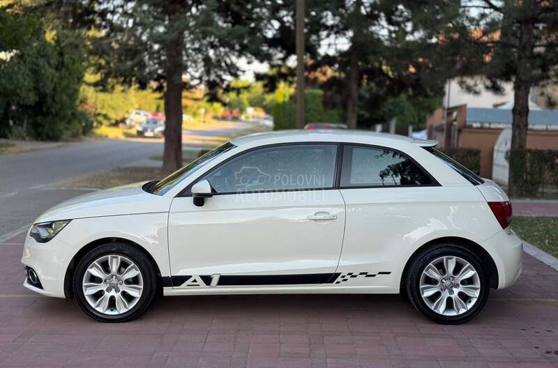 Audi A1 1.2 /vel servis