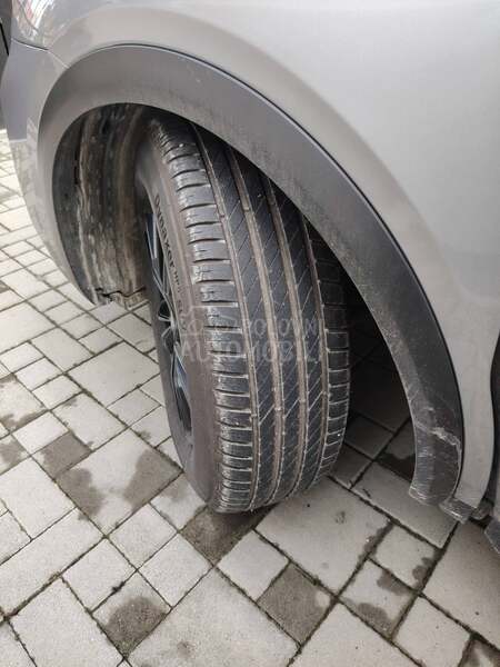 Aluminijumske felne Momo 17" 5 x 108