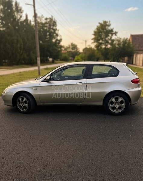 Alfa Romeo 147 