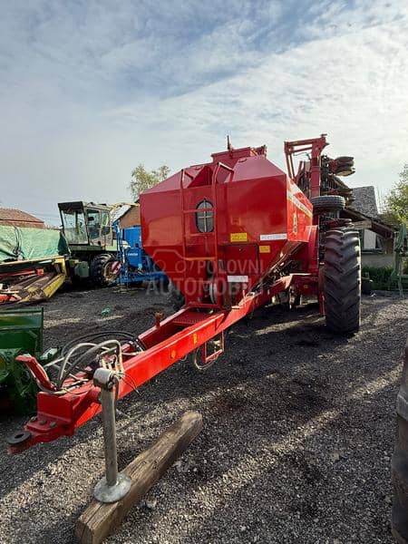 Horsch Maistro 12RC