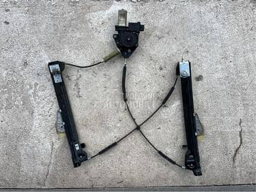 Desni podizac prozora za Alfa Romeo MiTo