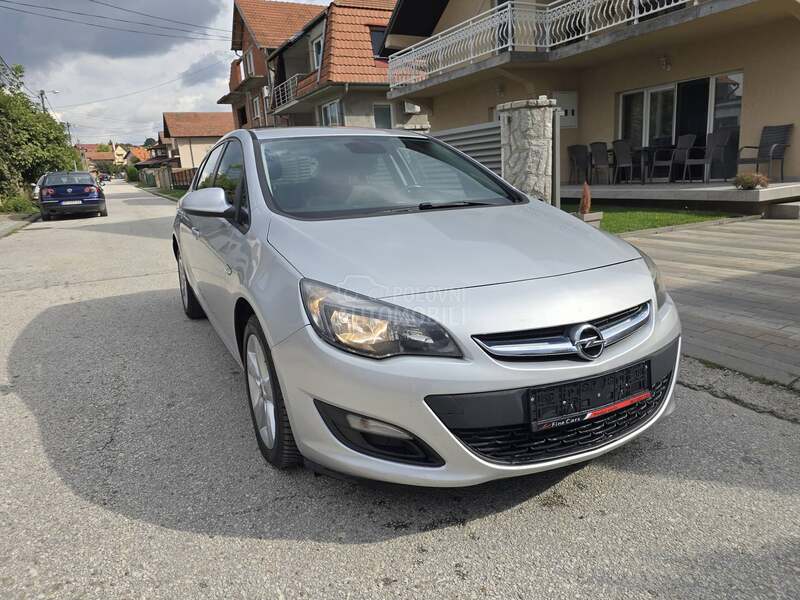 Opel Astra J 1.4