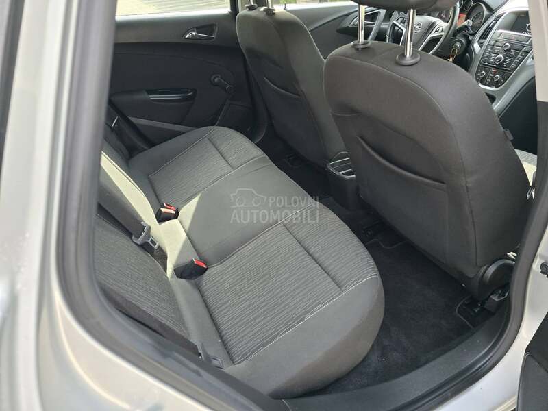 Opel Astra J 1.4