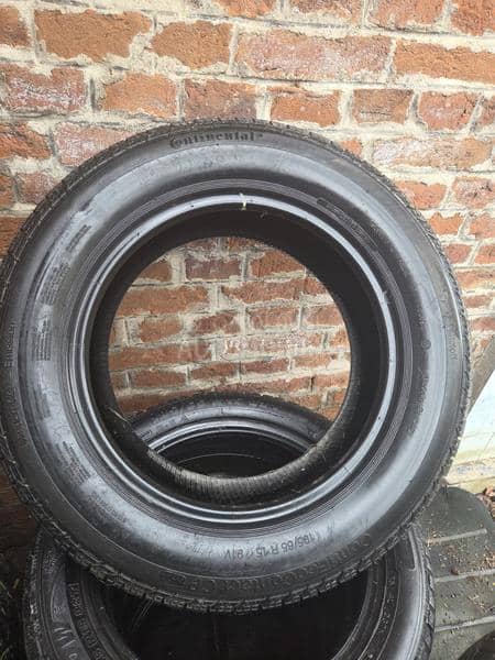 Continental 195/65 R15 Letnja