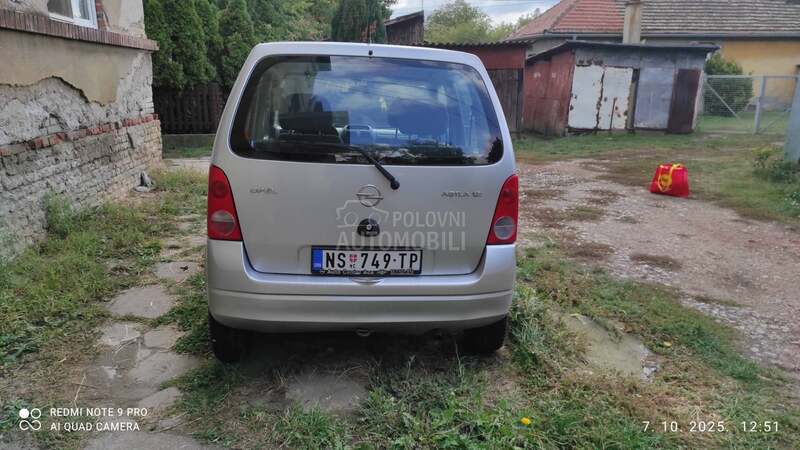 Opel Agila 1.2