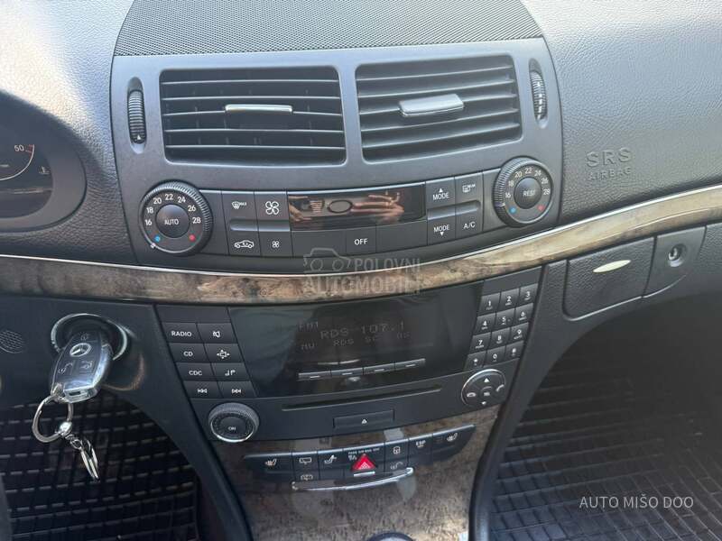 Mercedes Benz E 200 E200cdi