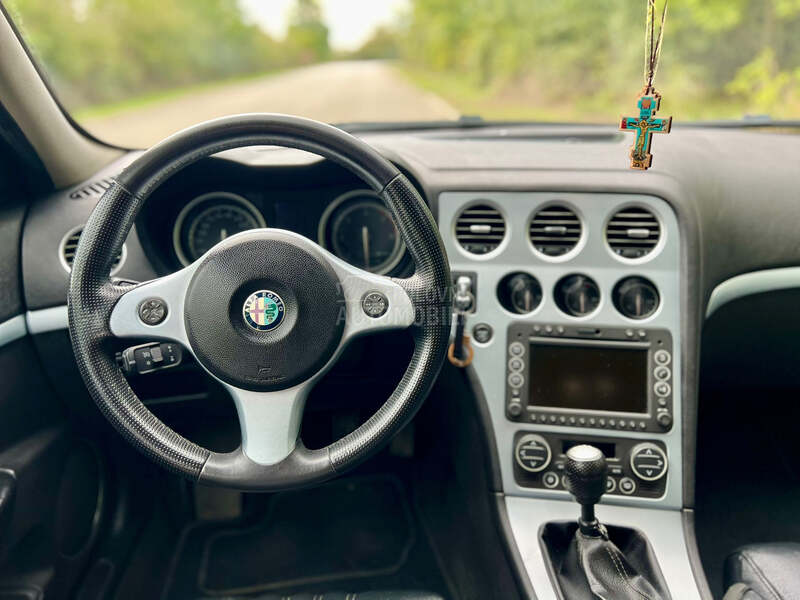 Alfa Romeo 159 