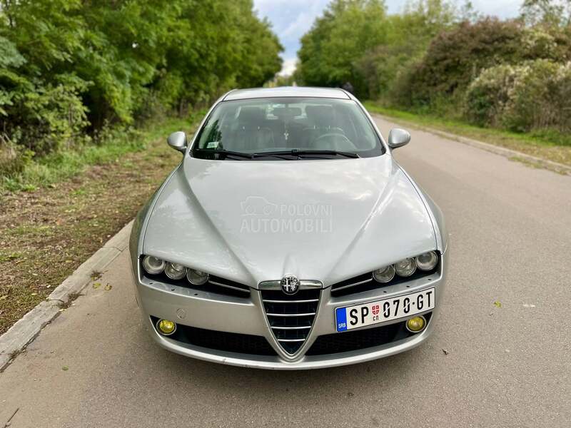 Alfa Romeo 159 