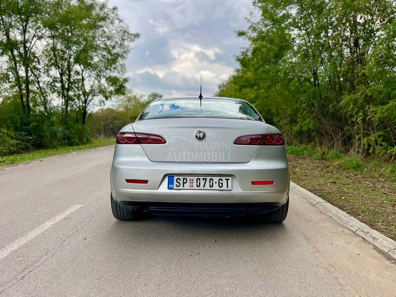 Alfa Romeo 159 