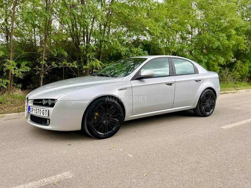 Alfa Romeo 159 