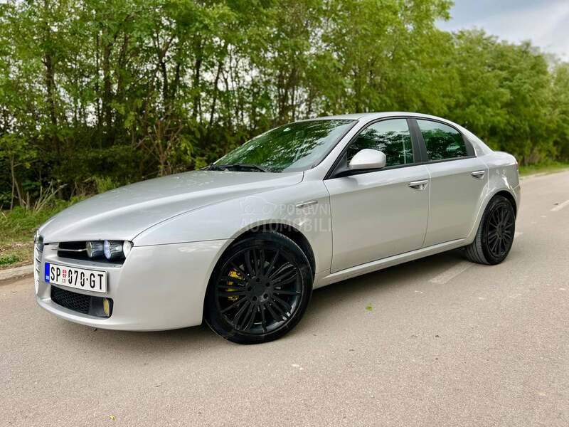 Alfa Romeo 159 