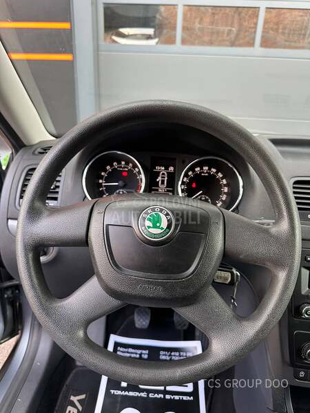 Škoda Yeti 1.6TDI DVA SETA TOC.
