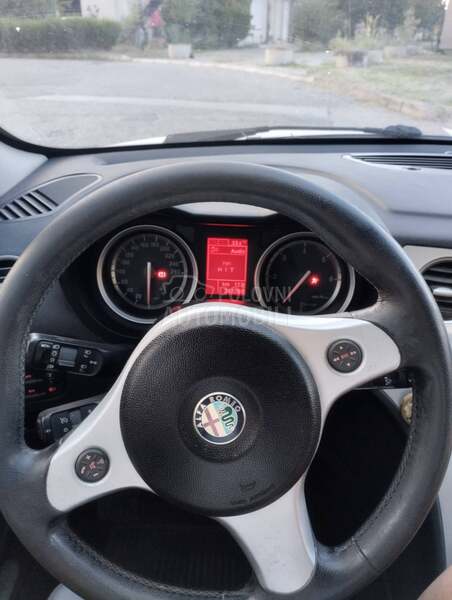 Alfa Romeo 159 
