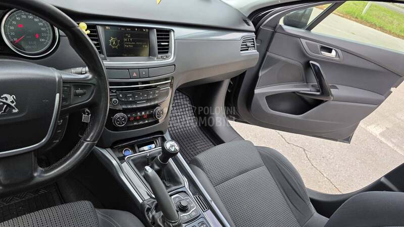 Peugeot 508 1,6eHDI NAVl/PANO